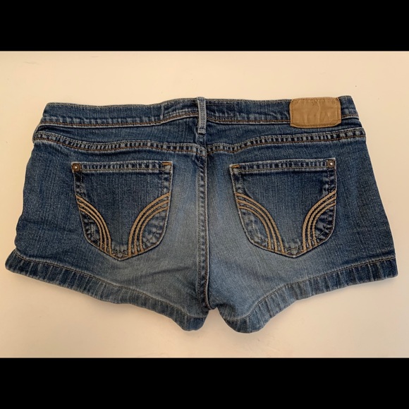 hollister mini shorts - Picture 2 of 2